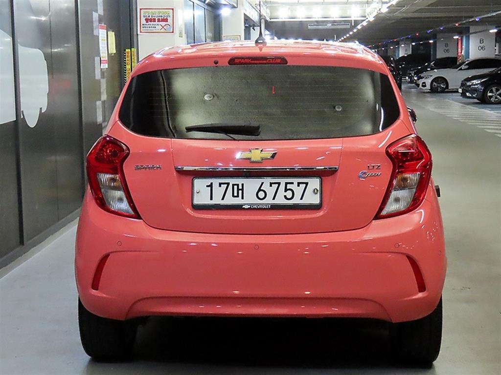 Chevrolet Spark - Vista 6