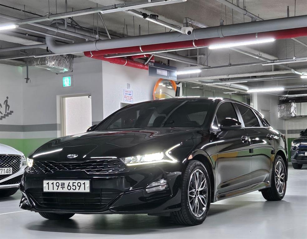 KIA K5 2021 Negro - Importación desde Corea - HF Imports Iquique - Foto 1