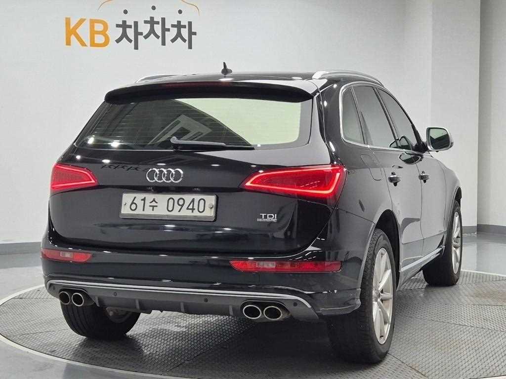 Audi Q5 - Vista 3