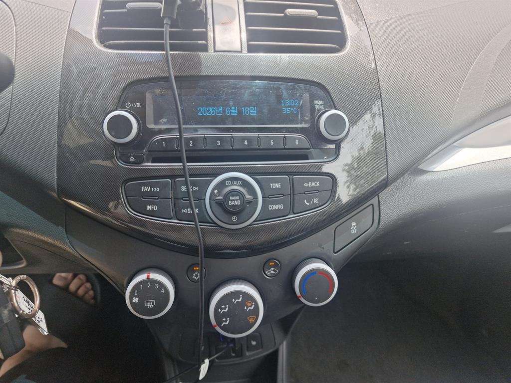 Chevrolet Spark - Vista 10