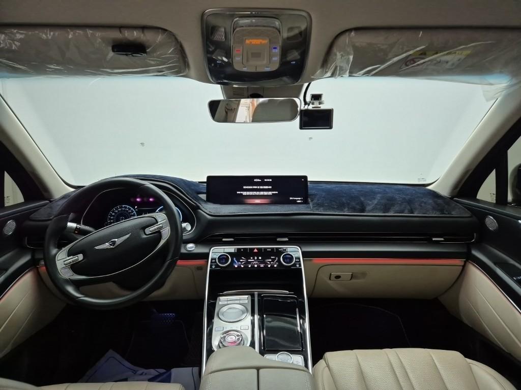Genesis GV80 - Vista 7