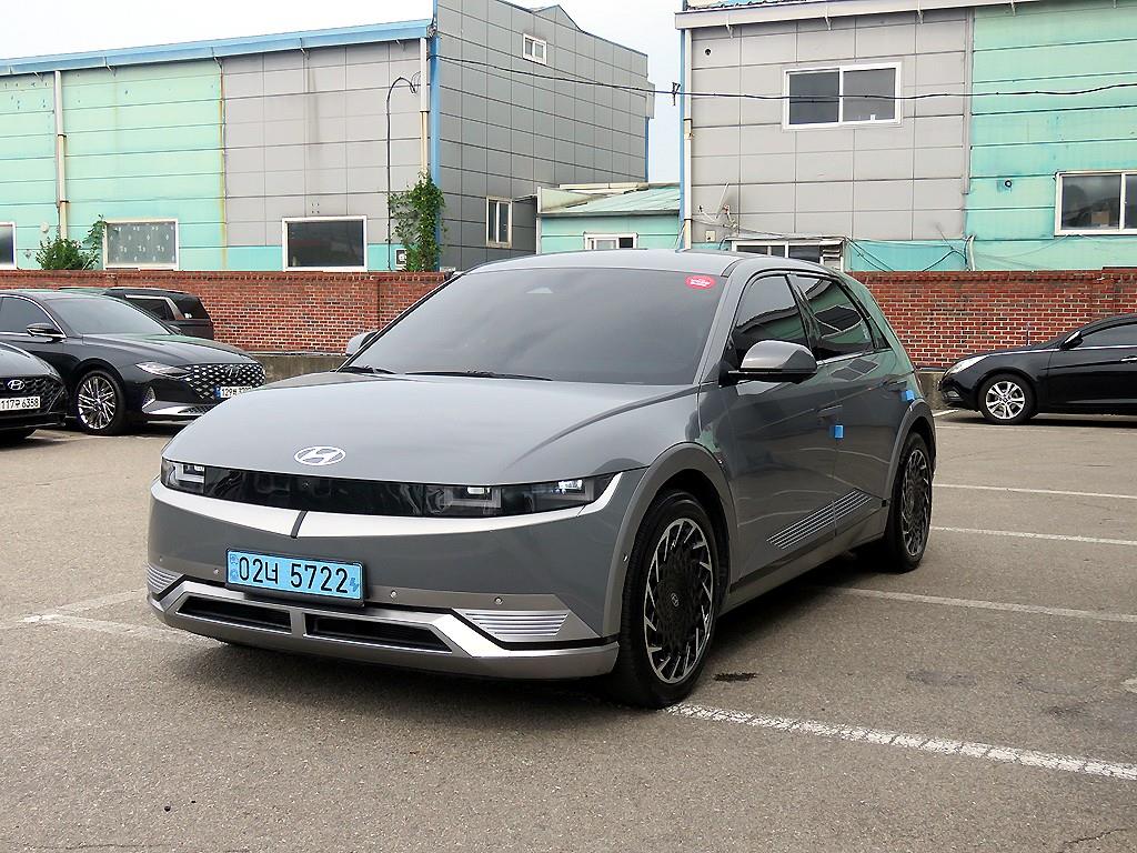 HYUNDAI Ioniq 5 - Vista 2
