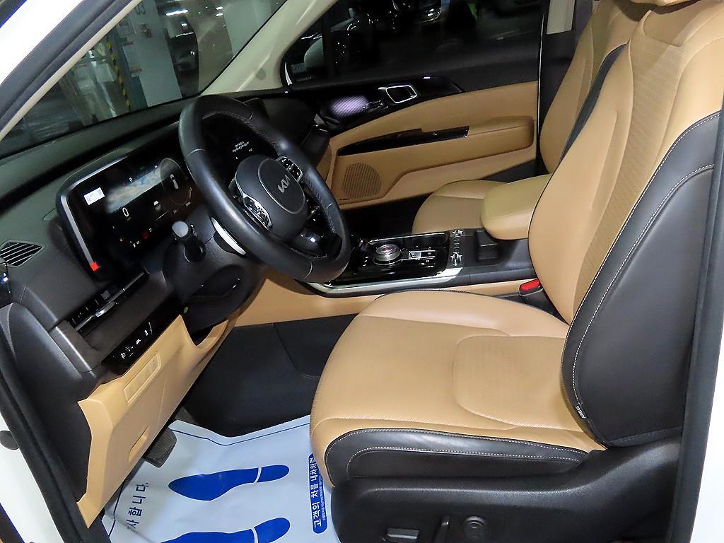 KIA Carnival - Vista 6