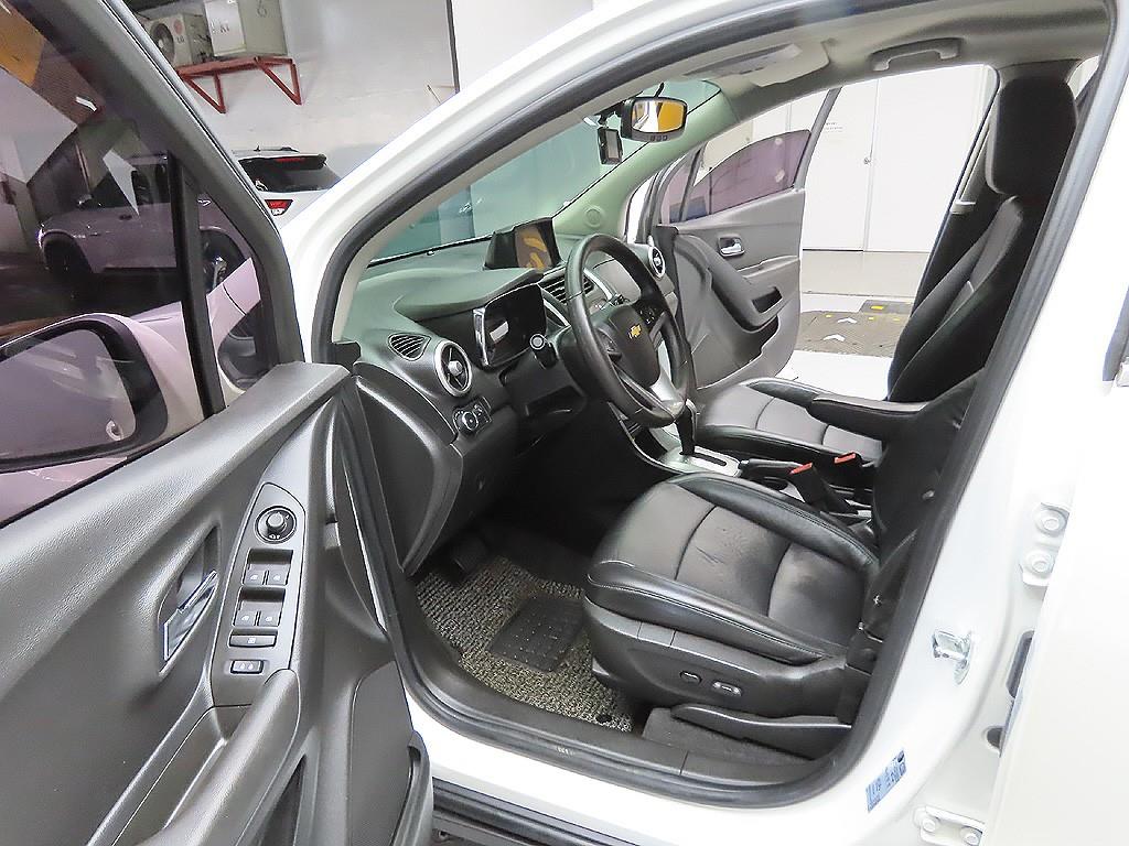 Chevrolet Trax - Vista 11