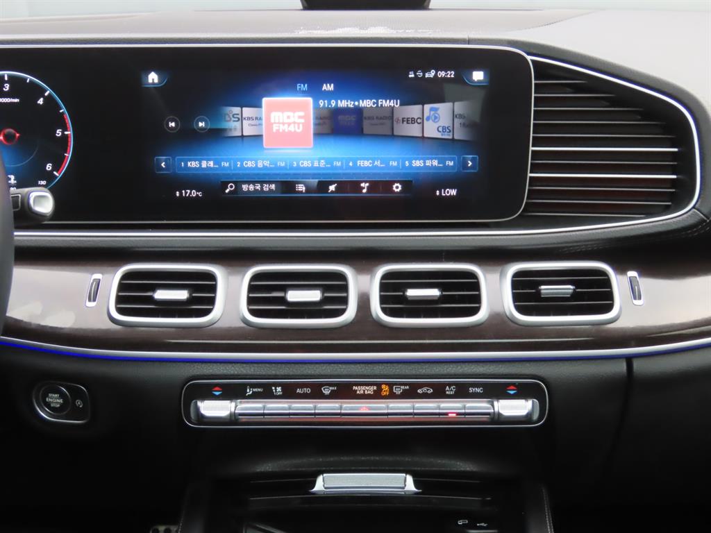 Mercedes Benz GLE Class - Vista 10