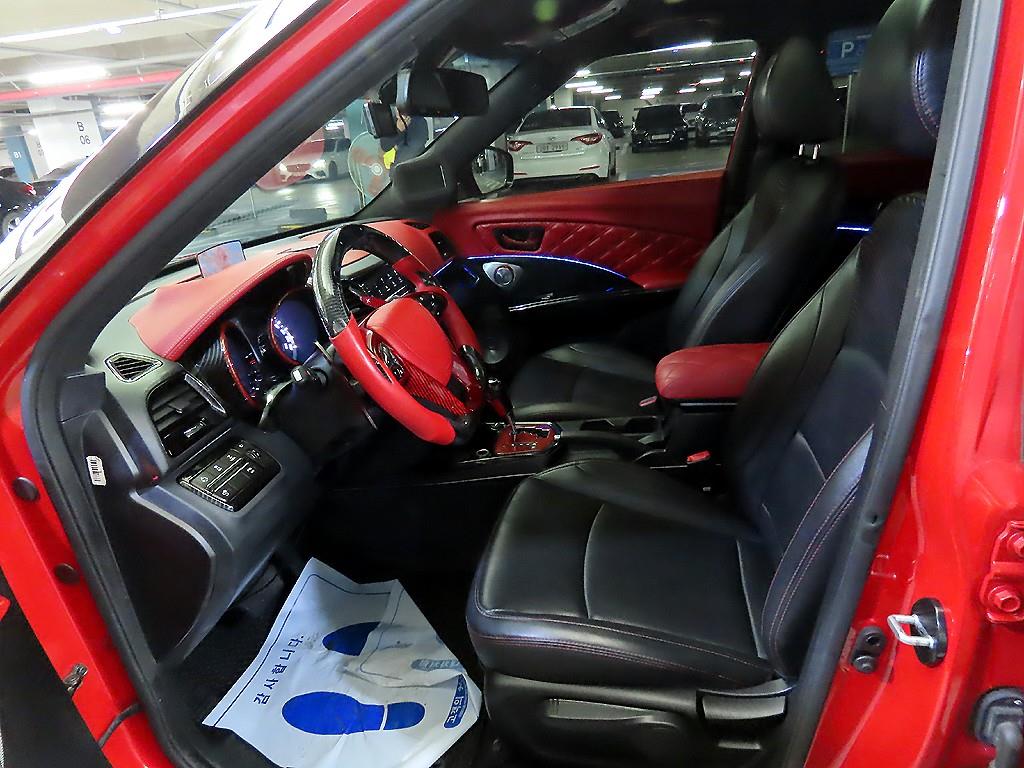 Ssangyong Tivoli - Vista 6