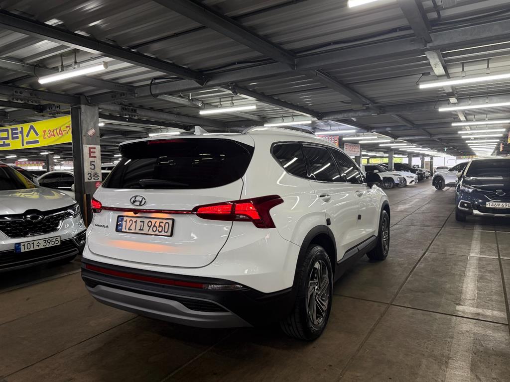 HYUNDAI Santa Fe - Vista 3
