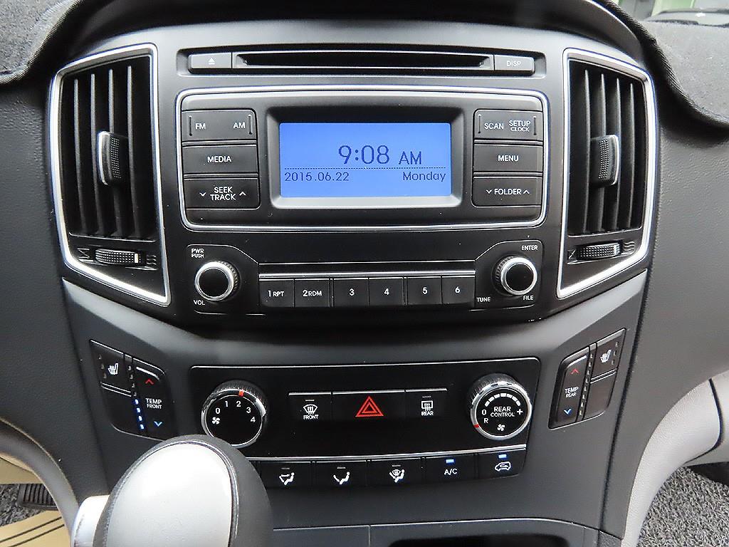 HYUNDAI Starex 2015 Blanco - Importación desde Corea - HF Imports Iquique - Foto 15