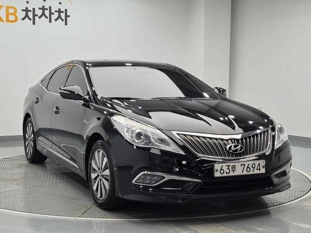 HYUNDAI Grandeur - Vista 4