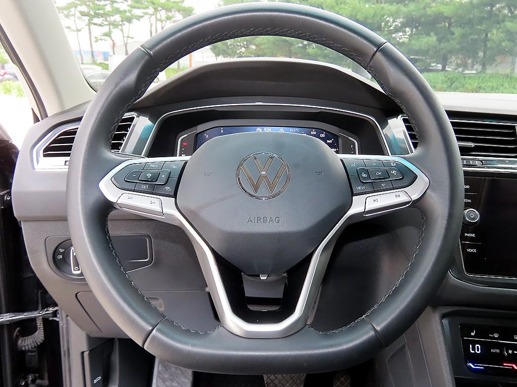 Volkswagen Tiguan - Vista 8