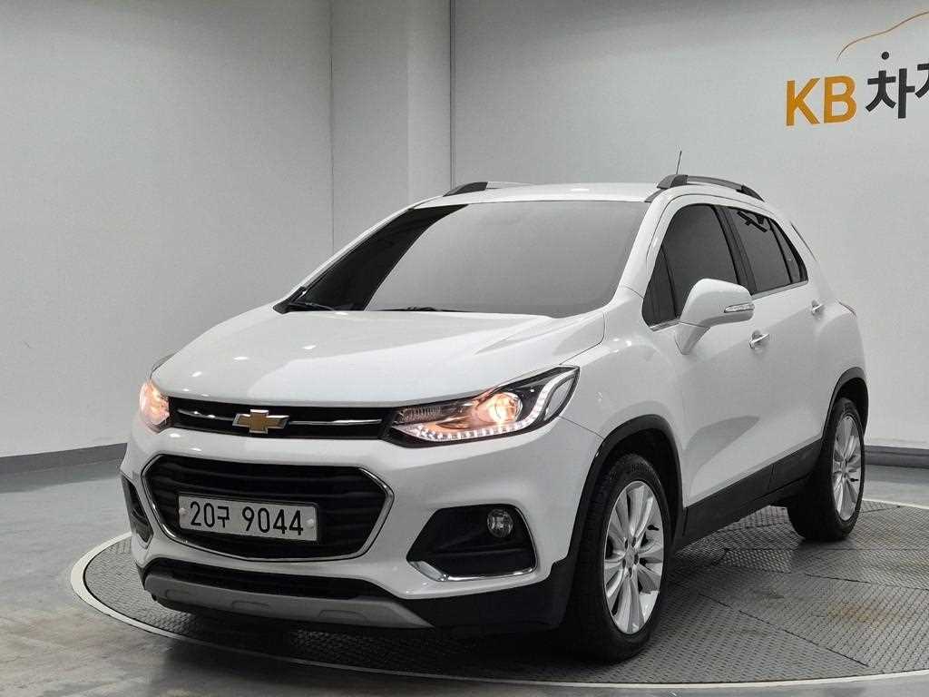 Chevrolet Trax 2018 Blanco - Importación desde Corea - HF Imports Iquique - Foto 1