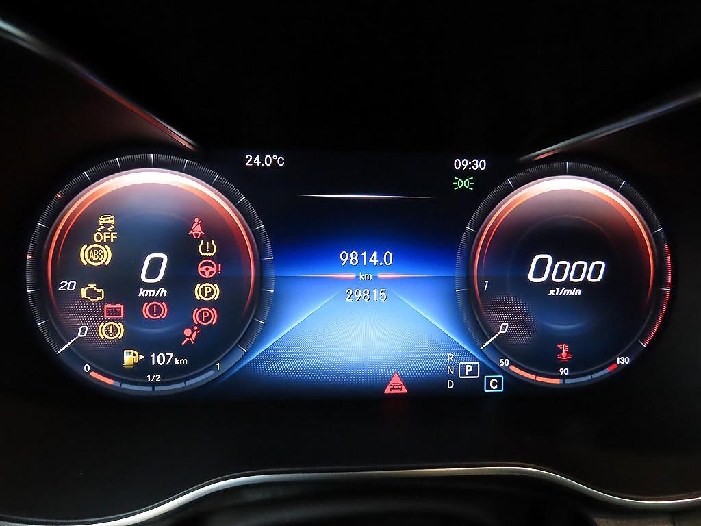 Mercedes Benz GLC Class - Vista 8
