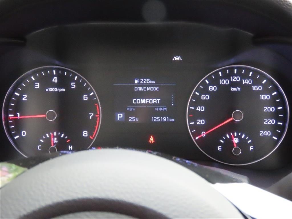 KIA K3 - Vista 5