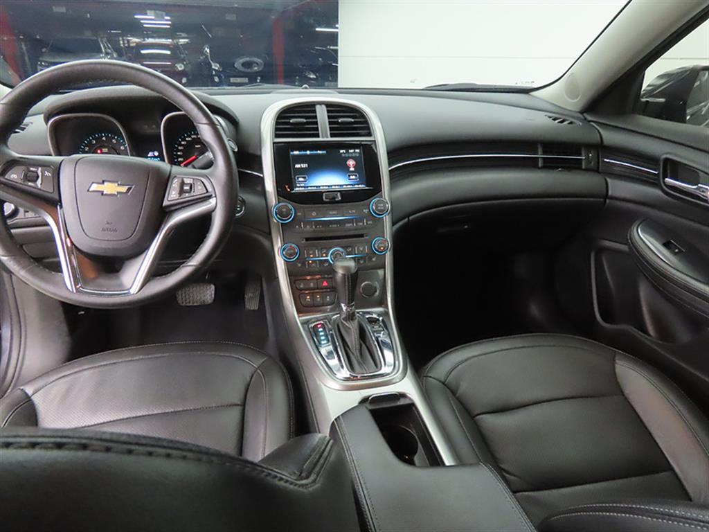 Chevrolet Malibu - Vista 7