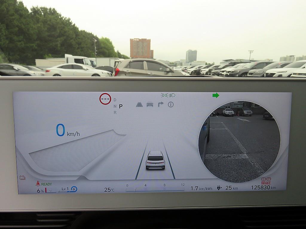 HYUNDAI Ioniq 5 - Vista 12