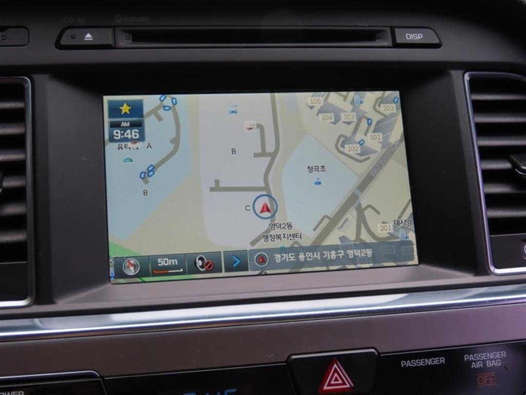 HYUNDAI Sonata - Vista 8