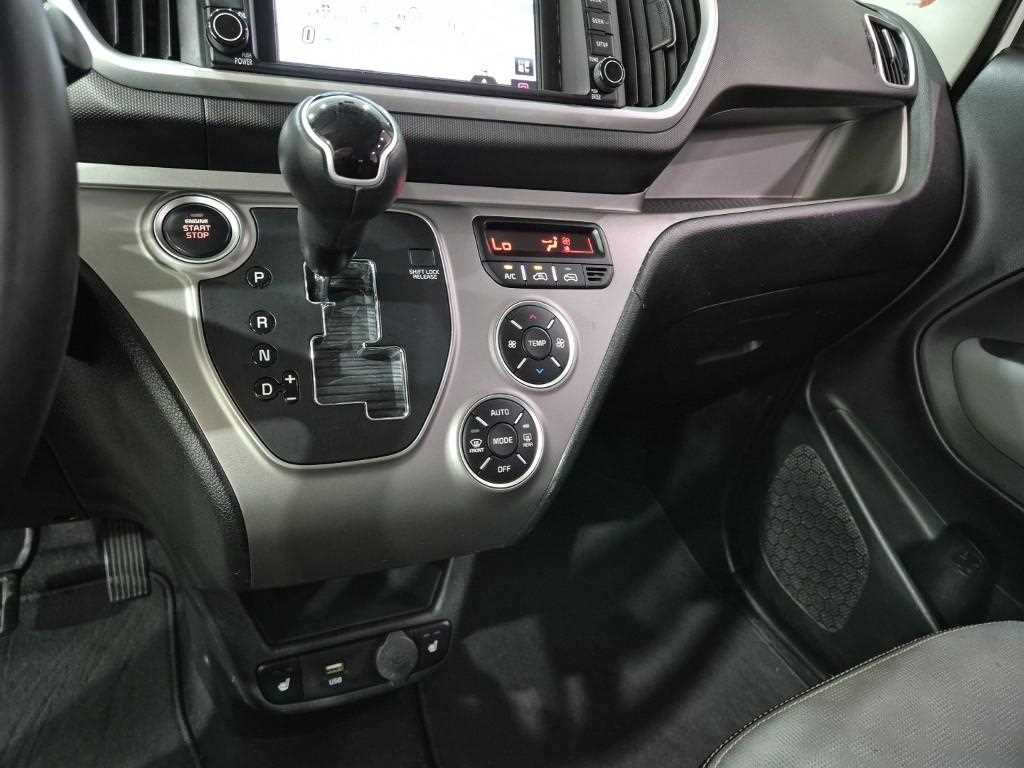 KIA Ray - Vista 8