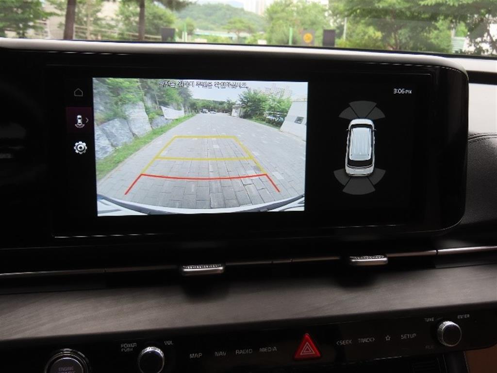 KIA Carnival - Vista 9