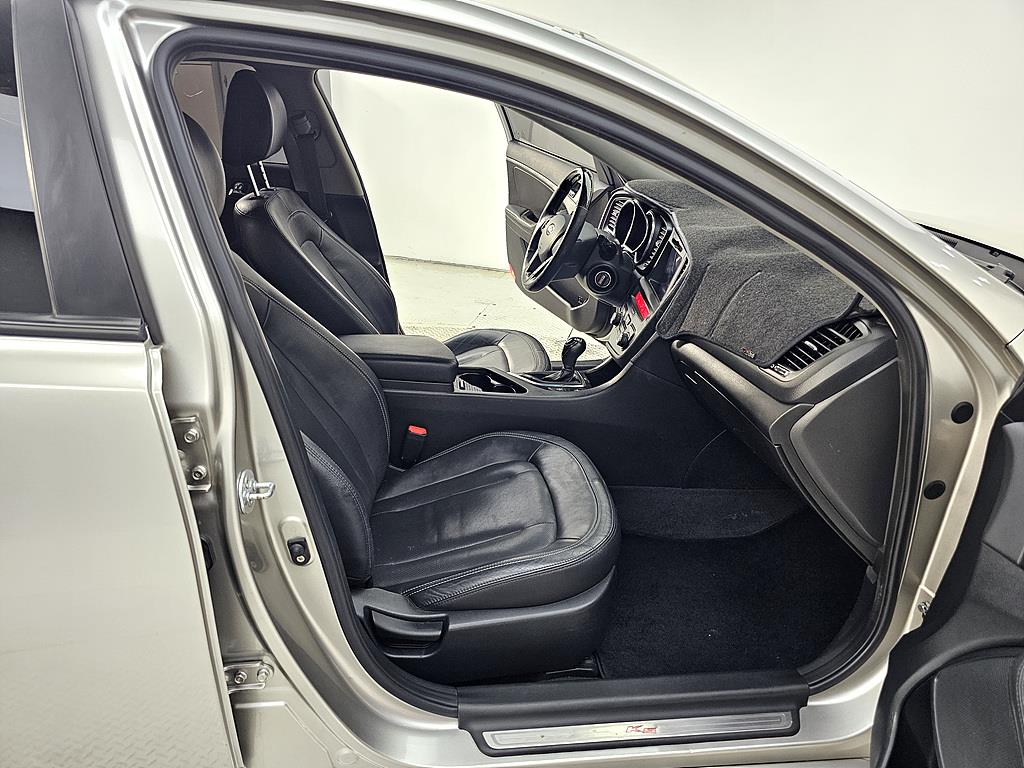 KIA K5 - Vista 10