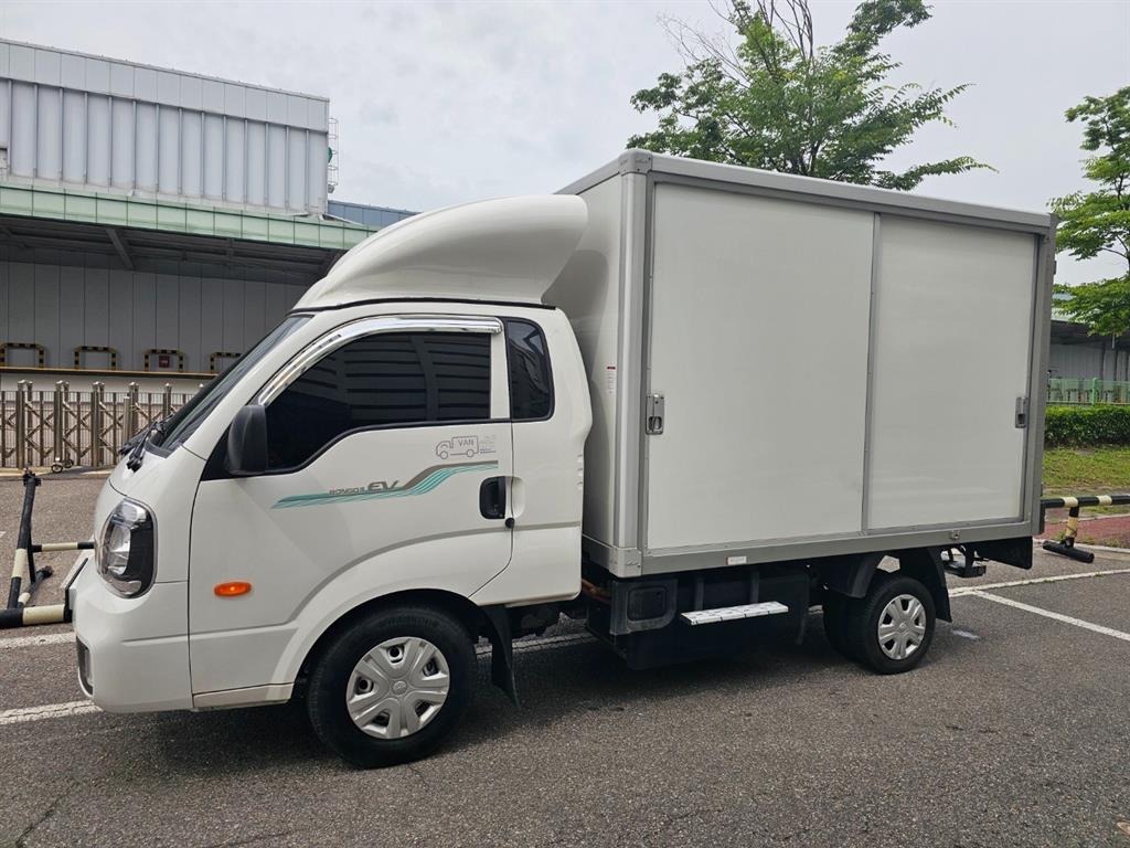 Small Truck Normal Box(High Deck) - Vista 2