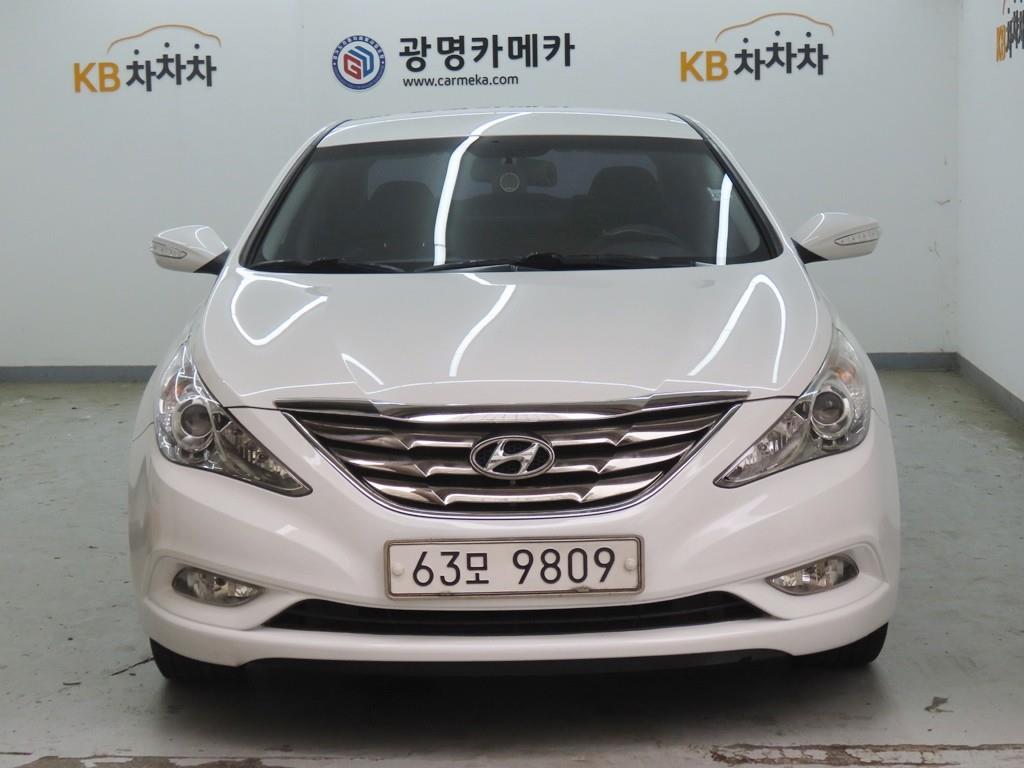 HYUNDAI Sonata 2011 Blanco - Importación desde Corea - HF Imports Iquique - Foto 1