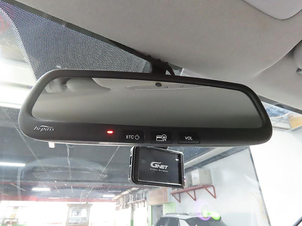 HYUNDAI Starex 2015 Blanco - Importación desde Corea - HF Imports Iquique - Foto 18