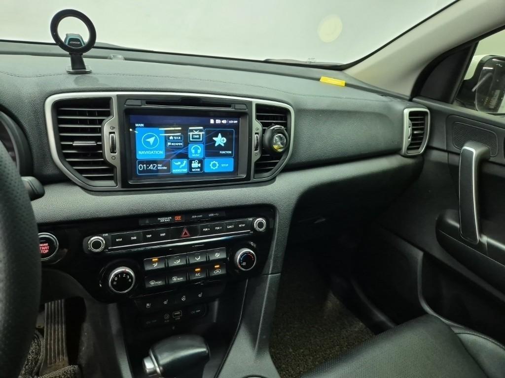 KIA Sportage - Vista 9