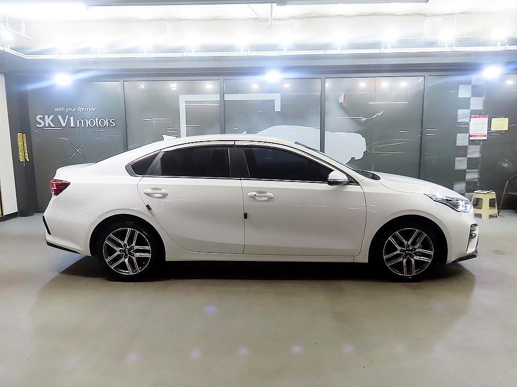 KIA K3 2019 Blanco - Importación desde Corea - HF Imports Iquique - Foto 1