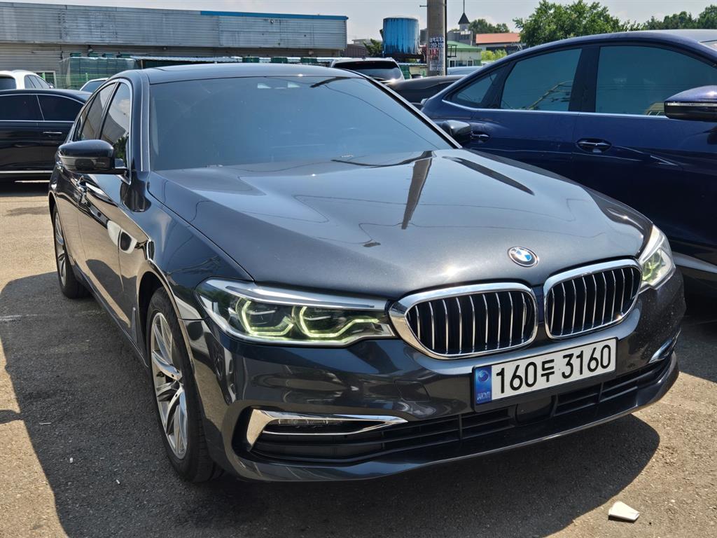 BMW 5 Series - Vista 2