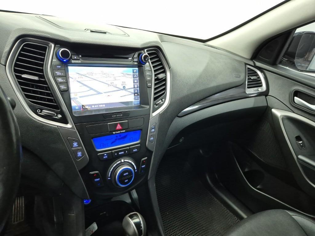 HYUNDAI Santa Fe - Vista 10