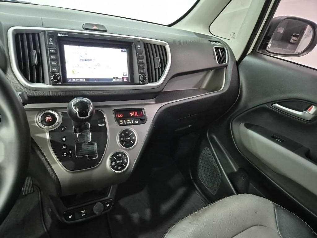 KIA Ray - Vista 10