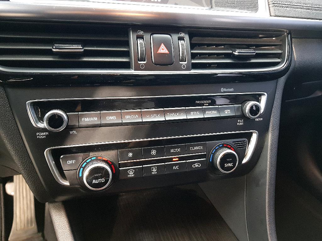 KIA K5 2017 Negro - Importación desde Corea - HF Imports Iquique - Foto 14