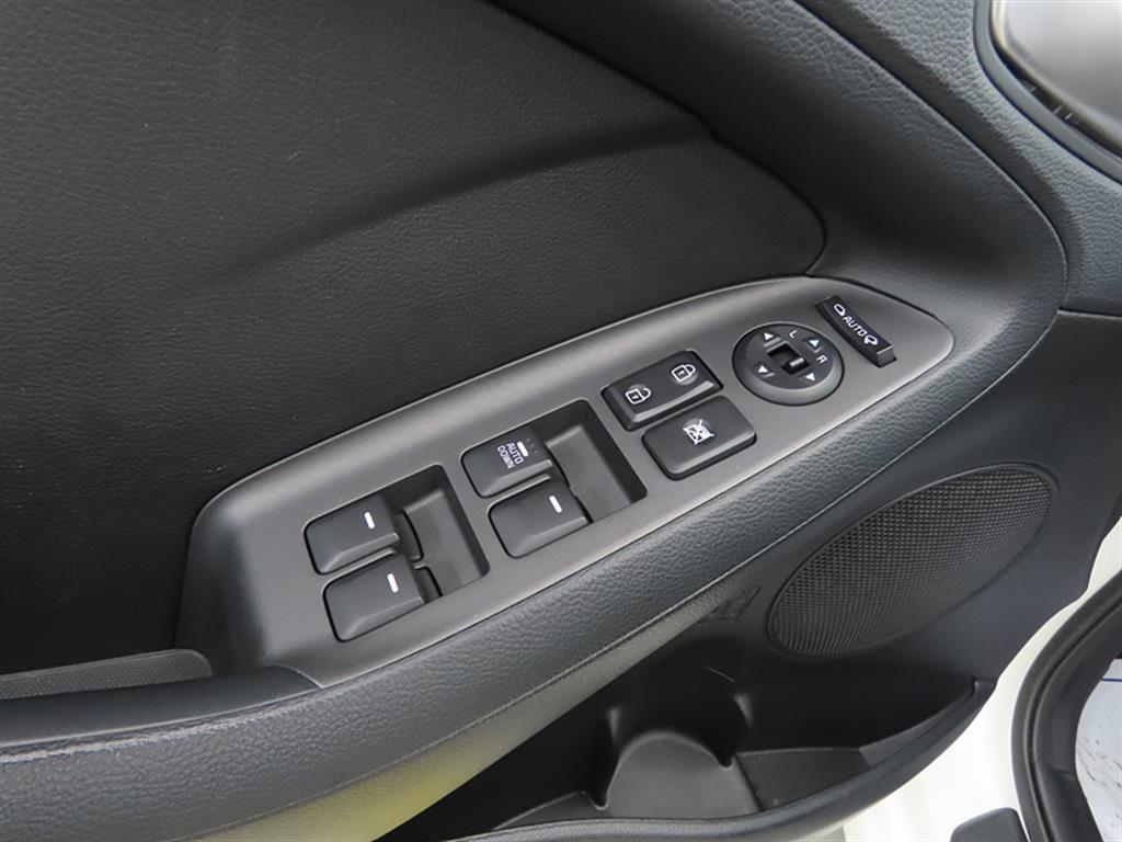 KIA K3 2014 Blanco - Importación desde Corea - HF Imports Iquique - Foto 13