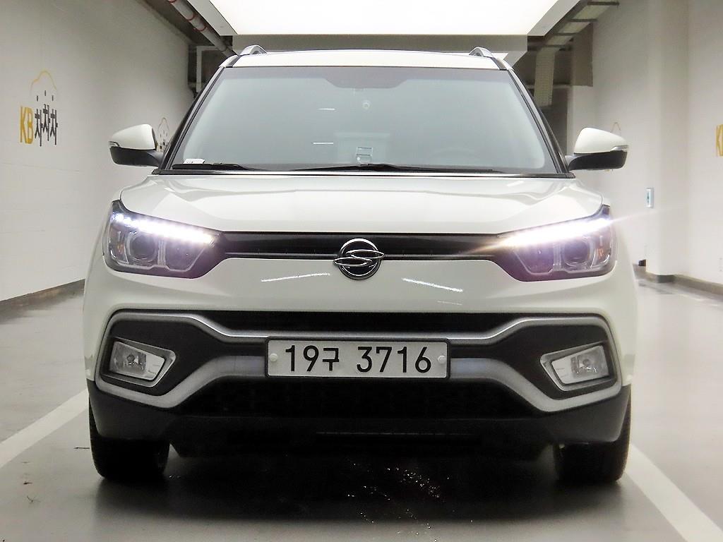 Ssangyong Tivoli 2017 - Importación desde Corea - HF Imports Iquique - Foto 1