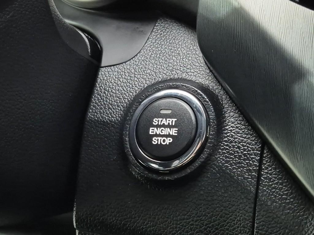Ssangyong Tivoli 2018 Blanco - Importación desde Corea - HF Imports Iquique - Foto 13