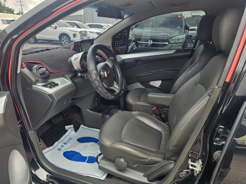 Chevrolet Spark - Vista 11