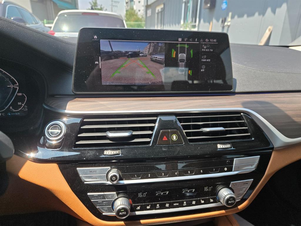 BMW 5 Series - Vista 10
