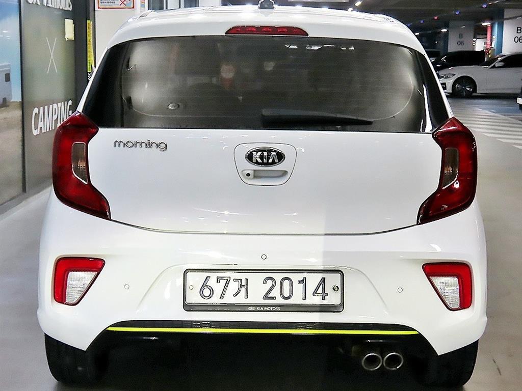 KIA Morning - Vista 5