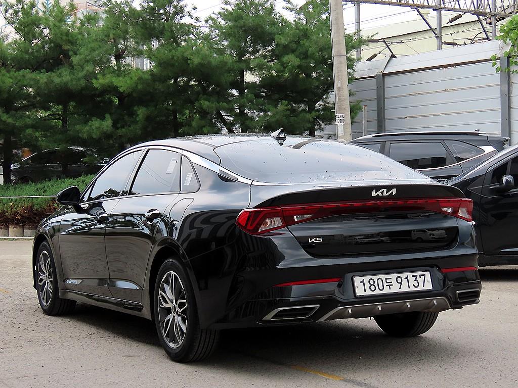 KIA K5 - Vista 3