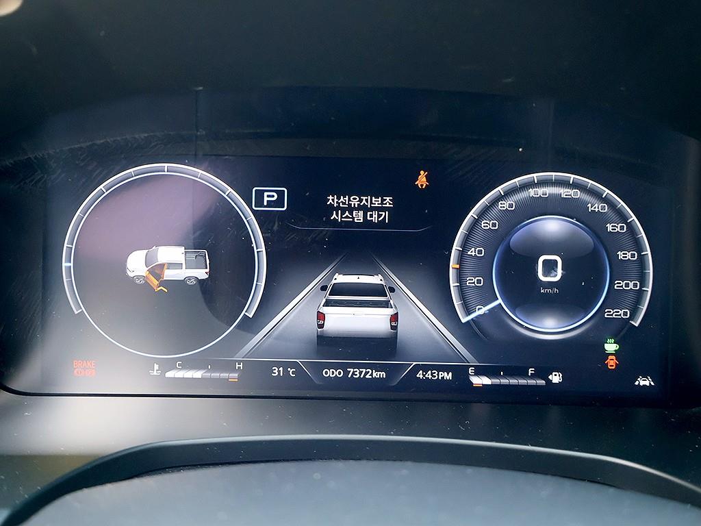 Ssangyong Musso - Vista 6