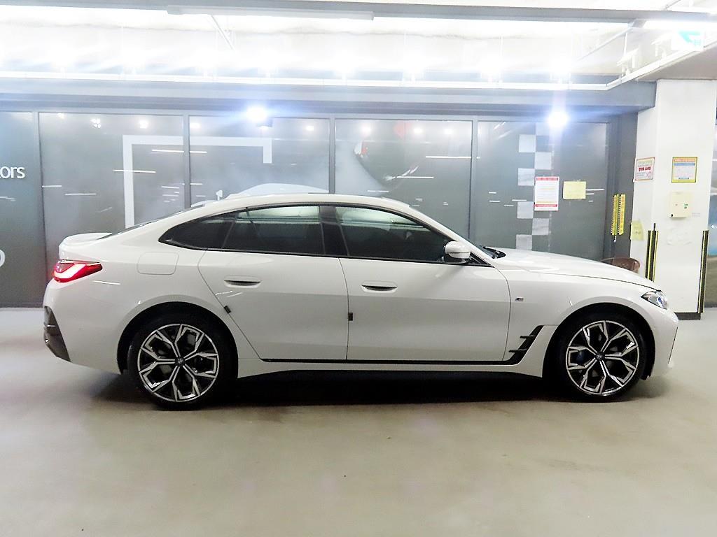BMW i4 - Vista 3