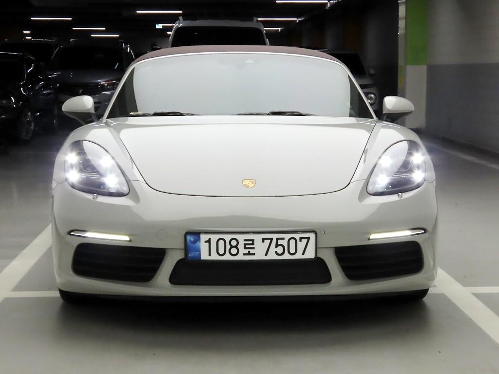 Porsche 718 2018 - Importación desde Corea - HF Imports Iquique - Foto 1