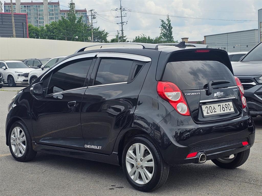 Chevrolet Spark - Vista 6