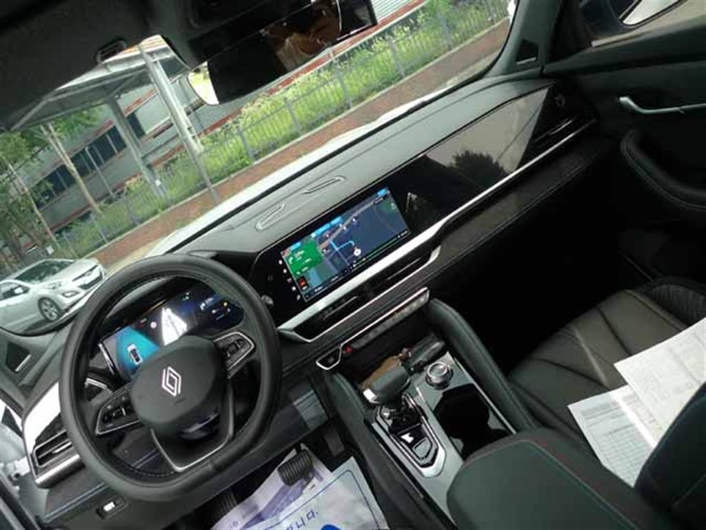 SAMSUNG Grand Koleos - Vista 9