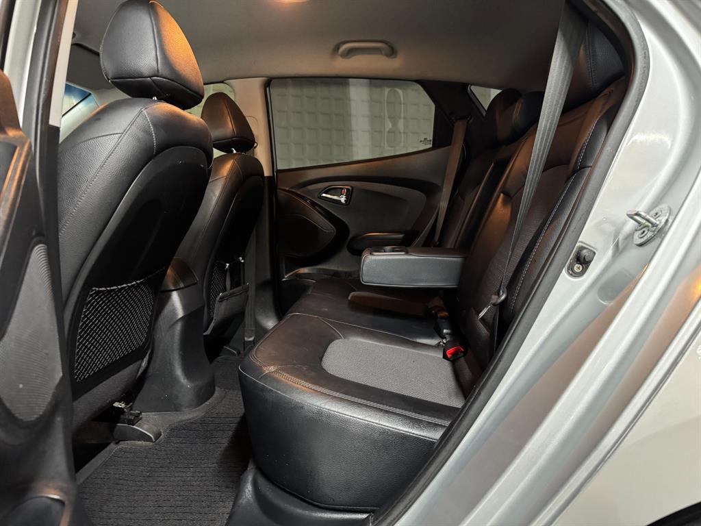 HYUNDAI Tucson - Vista 7