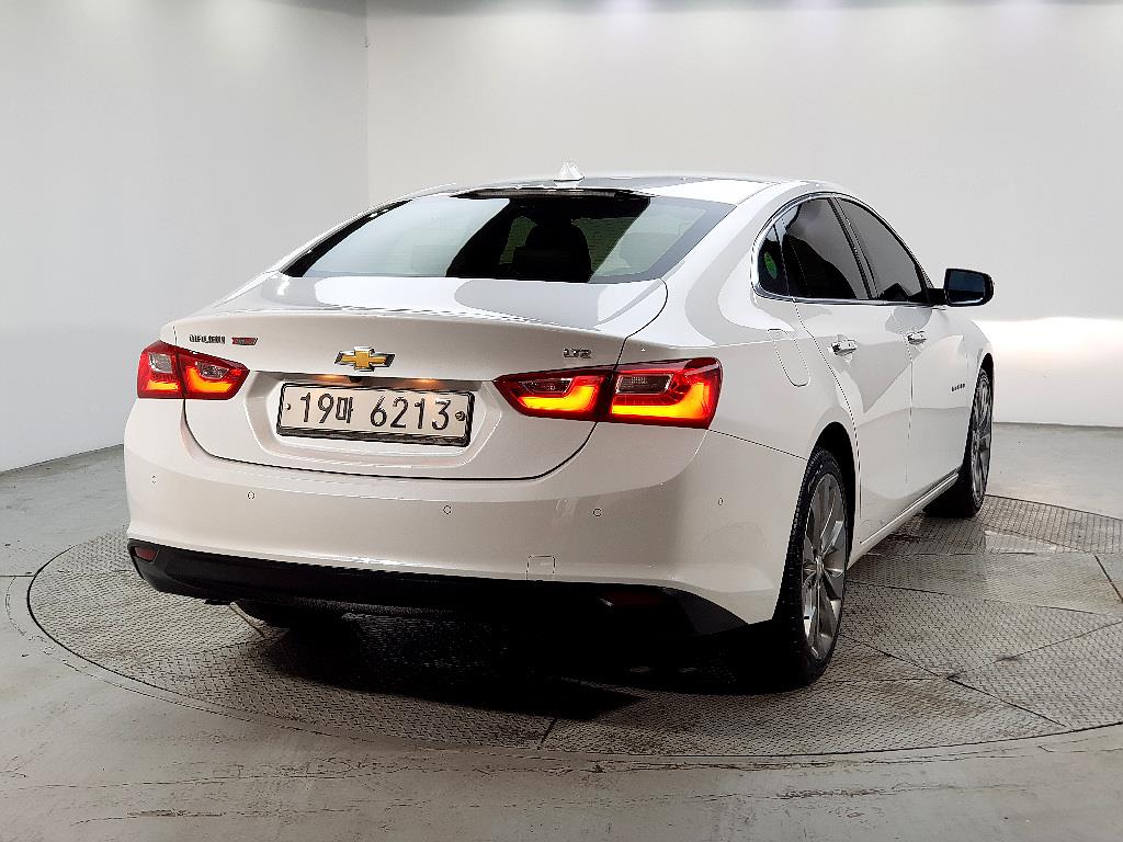 Chevrolet Malibu - Vista 4