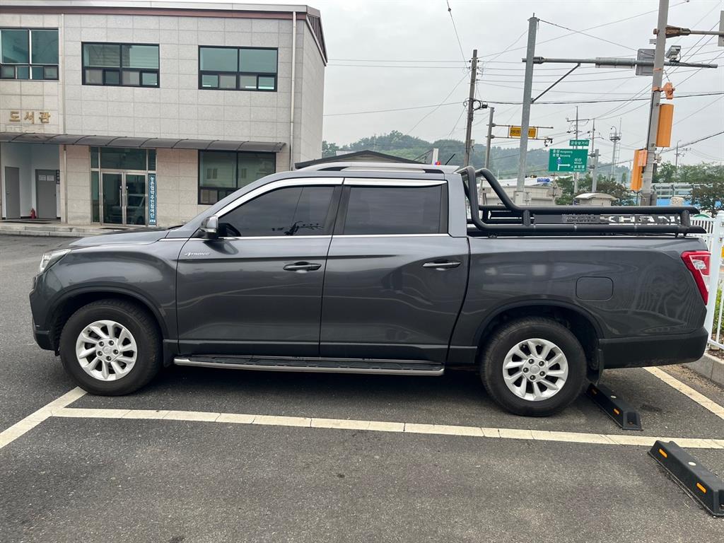 Ssangyong Rexton - Vista 2