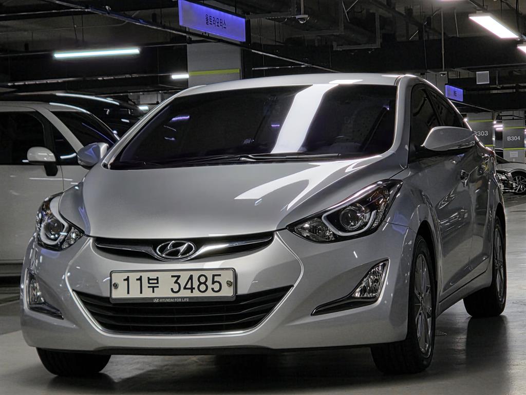 HYUNDAI Avante 2015 Gris - Importación desde Corea - HF Imports Iquique - Foto 1