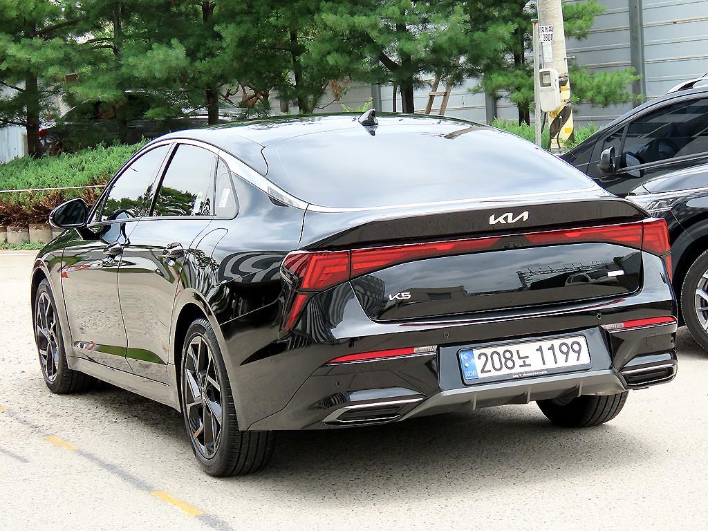 KIA K5 - Vista 3