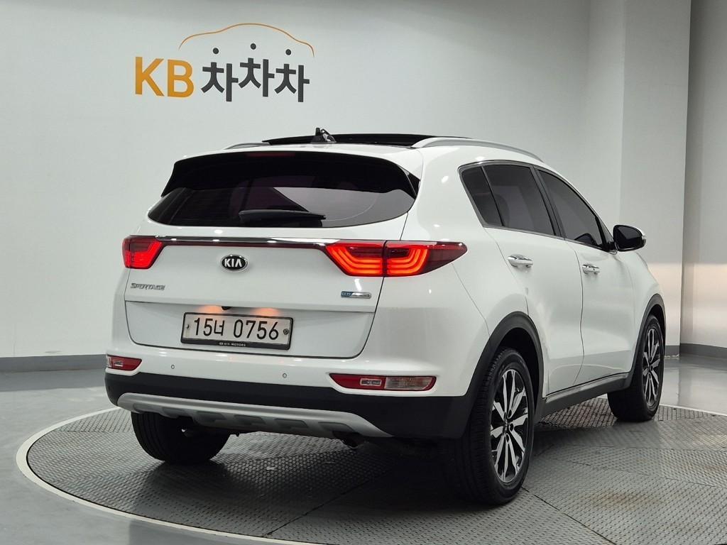 KIA Sportage - Vista 3